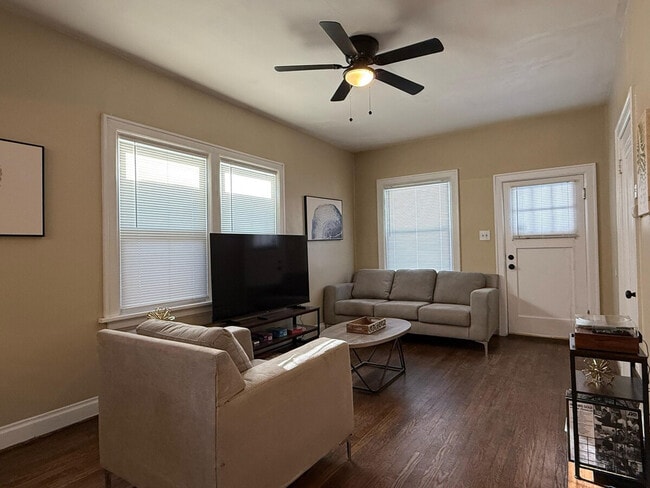 Photo - 2207 McCausland Ave Unit SI ID1472904P