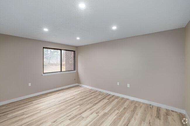 2BR, 2BA - 1,277SF - Second Bedroom - Avon Place