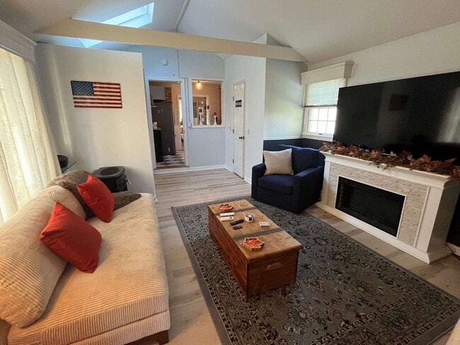 Photo - 220 Narragansett Ave Unit ID1325589P