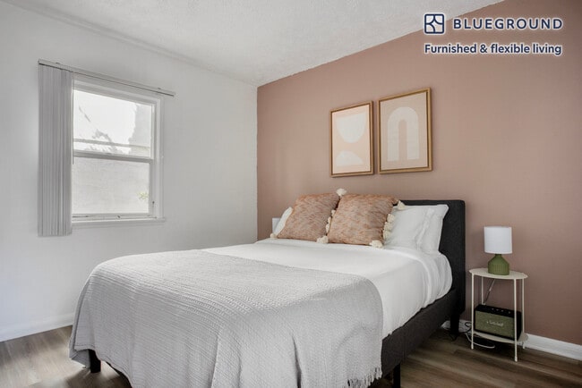 Photo - 944 Tiverton Ave Unit FL2-ID1209