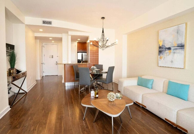 Photo - 1395 Brickell Ave Unit FL32-ID1328104P