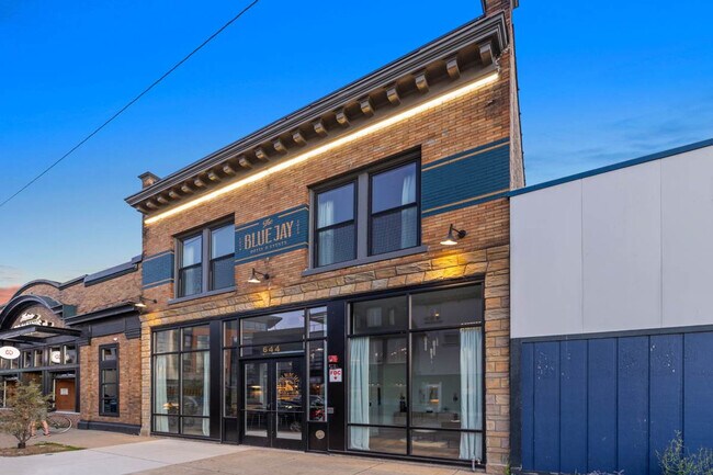 Photo - 644 Bridge St NW Unit SI FL2-ID1539824P
