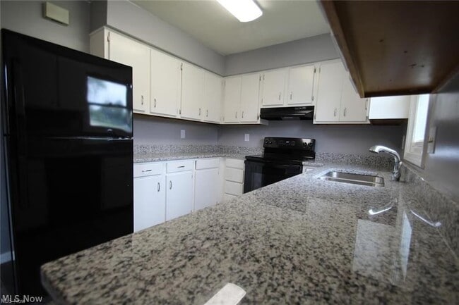 Photo - 300 Northland Dr Unit 302