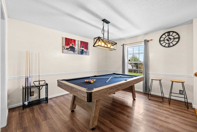 Photo - 3409 Summerfield Dr Unit SI ID1627746P