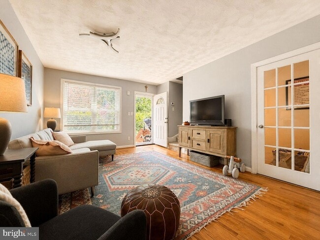 Photo - 609 S Henry St
