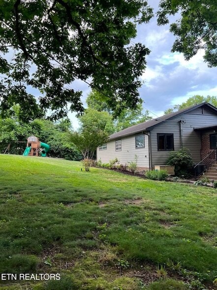 Photo - 4701 Westover Terrace