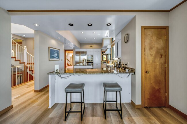 Kitchen - 680 Hiller Dr