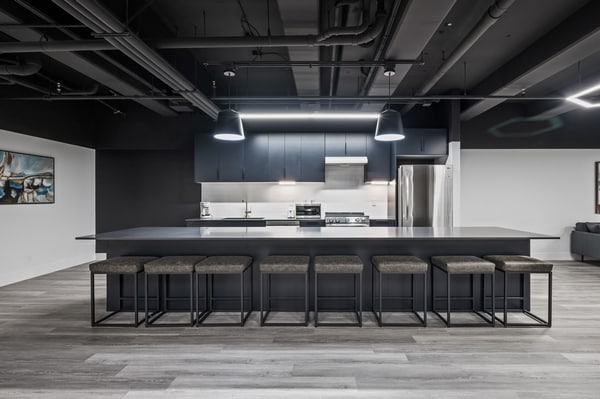 Photo - Norhart Oakdale