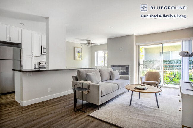 Photo - 17200 Burbank Blvd Unit SI FL2-ID949