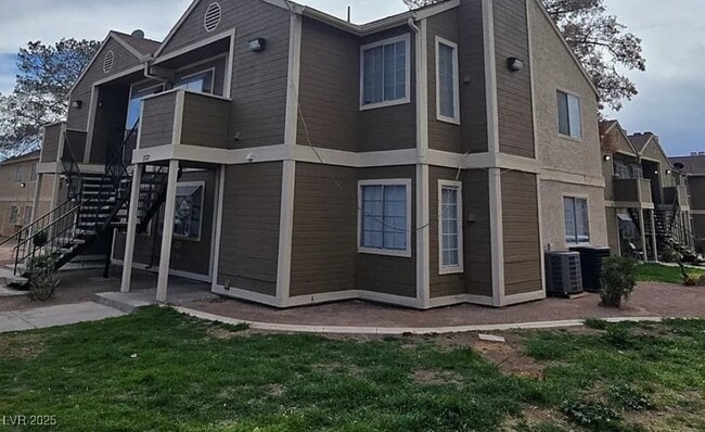 Photo - 2722 Alicialynn Way