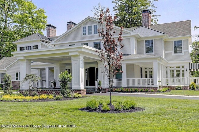 Photo - 489 Sycamore Ave