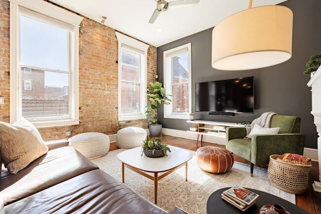 Building Photo - 1537 Republic St Unit ID1058850P