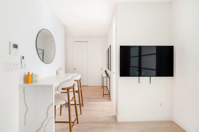 Photo - 347 E 78th St Unit SI ID1460467P