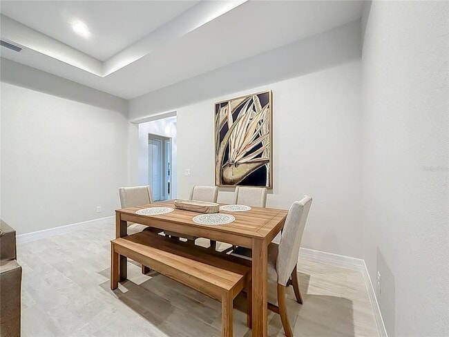 Photo - 107 Swan Dr