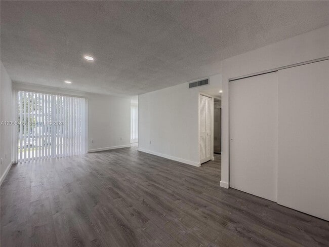 Photo - 17570 Atlantic Blvd Unit 210
