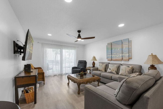 Photo - 274 Barlow Ave Unit FL3-ID1044428P