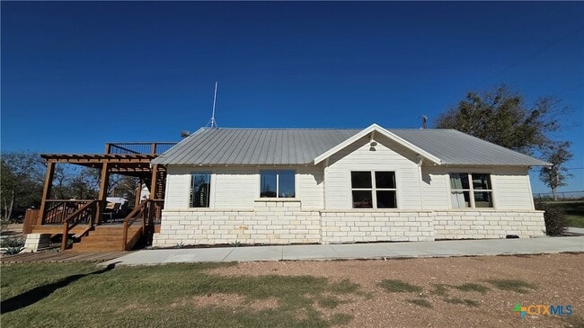 Photo - 16580 Fm 2115