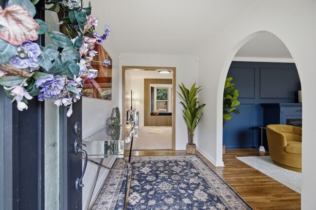 Photo - 6555 Brownlee Dr