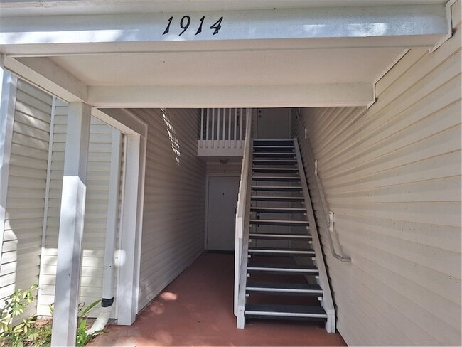Photo - 1914 Westminster Cir Unit 134