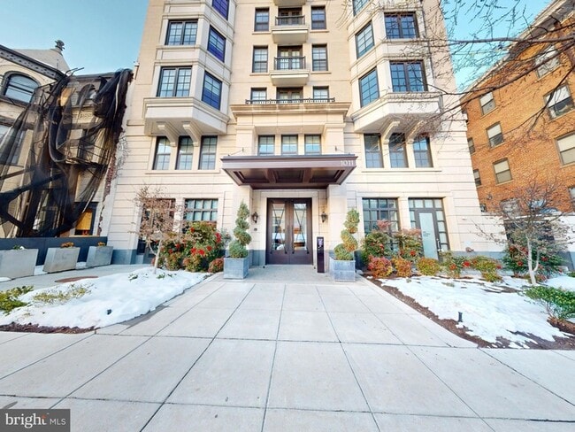 Photo - 1011 M St NW Unit 804