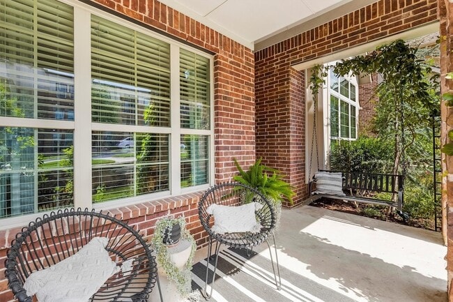 Photo - 4520 Del Rey Ave