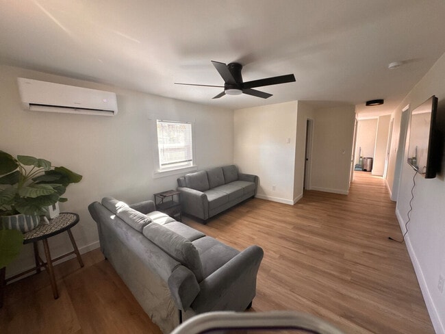 Photo - 104 Cannon Ave Unit ID1368861P