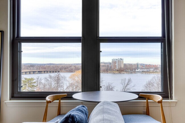 Photo - 333 Great River Rd Unit SI FL5-ID6224A