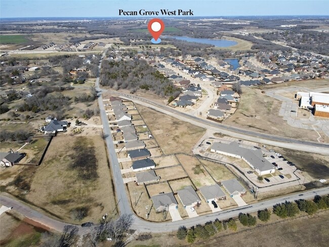 Photo - 2303 Norwood St