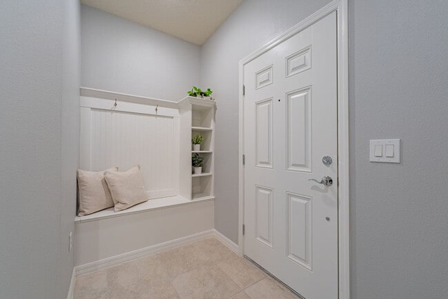 Photo - 886 Paradise Dr Unit ID1280974P