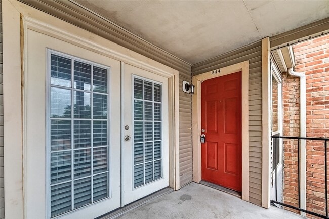 Photo - 3700 W Clay St Unit 244
