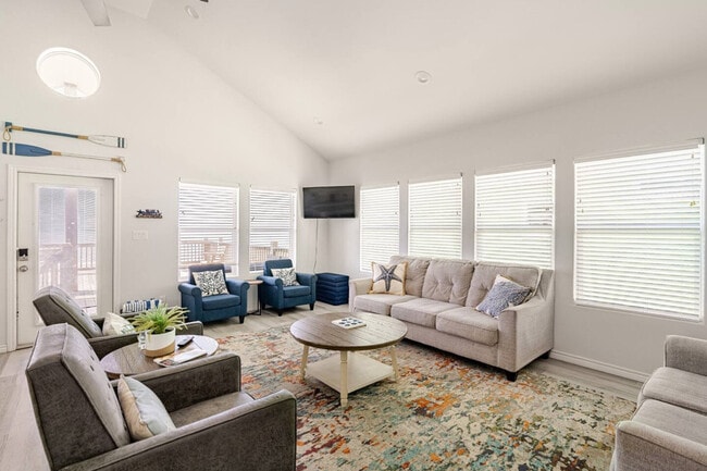 Photo - 1714 TX-87 Unit ID1252629P