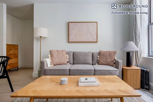 Photo - 300 W 21st St Unit FL2-ID1448