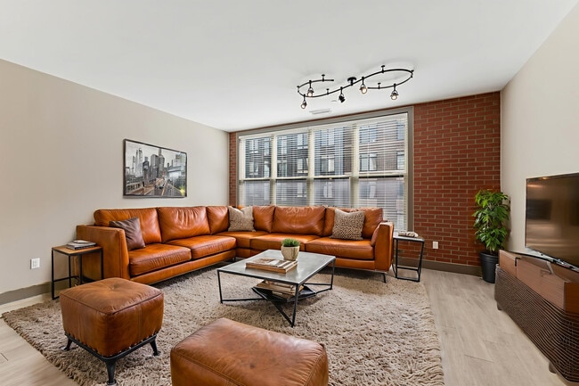 Building Photo - Crocker Park Living