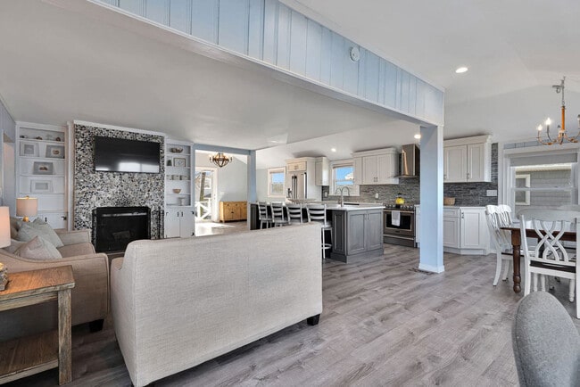 Photo - 7 Oak St Unit ID1262272P