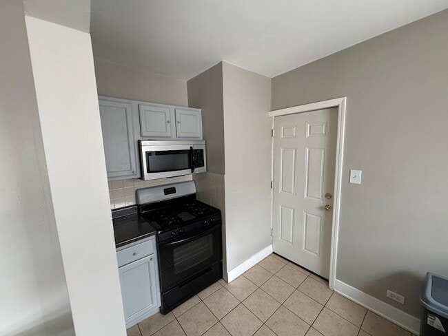 Photo - 2419 N Oak Park Ave