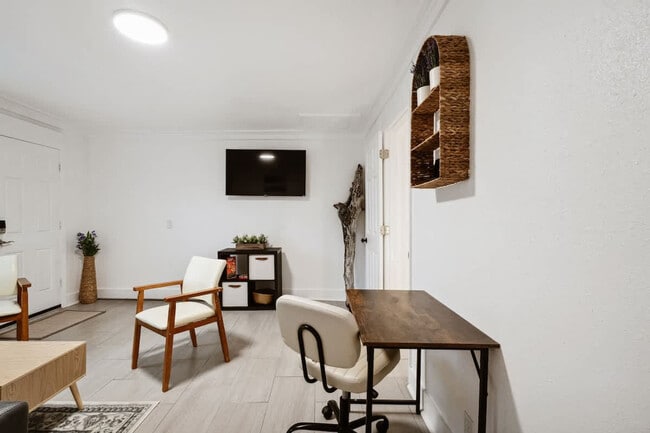 Photo - 2904 Berwick St Unit ID1310516P