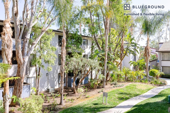 Photo - 6333 Canoga Ave Unit FL2-ID694