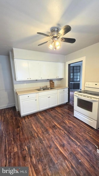 Photo - 117 E Green St