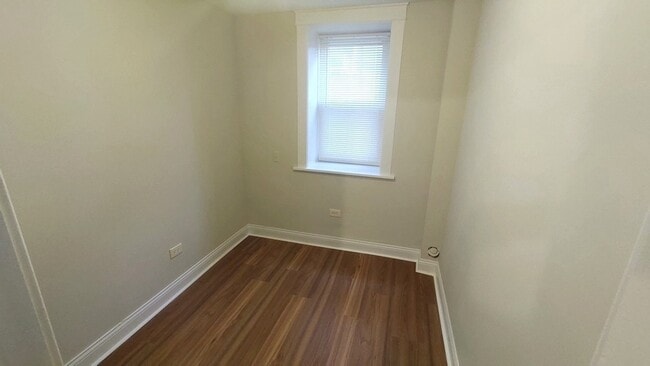 Photo - 109 N Center St Unit G