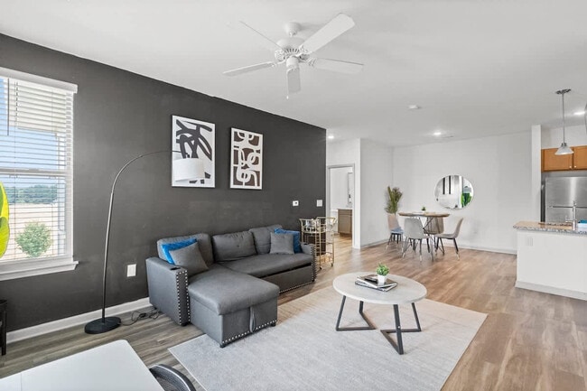 Building Photo - 19310 Carsen Grace Ct Unit FL3-ID1094290P