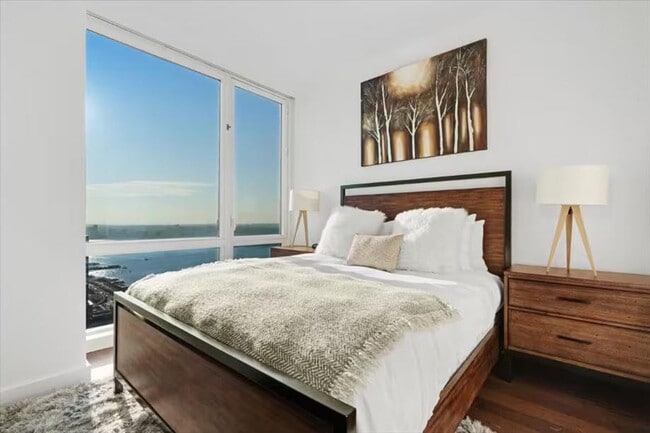 Photo - 605 W 42nd St Unit ID1016125P