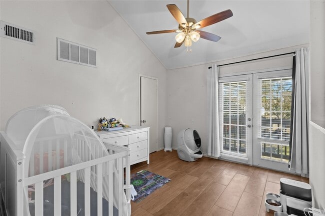 Photo - 11710 Southlake Dr Unit 40