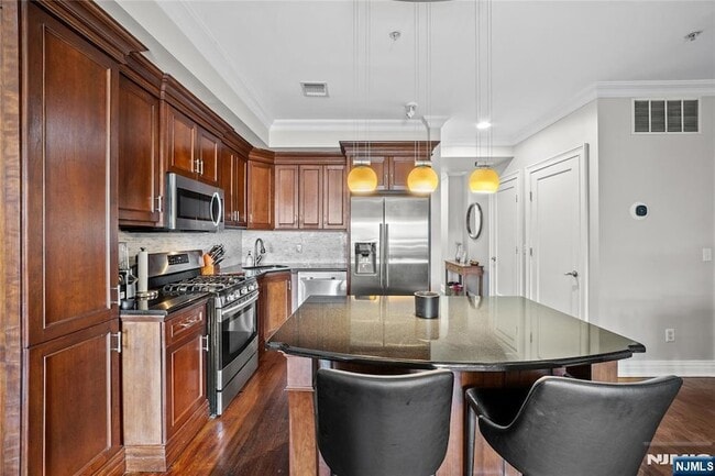 Photo - 180 19th St Unit 2