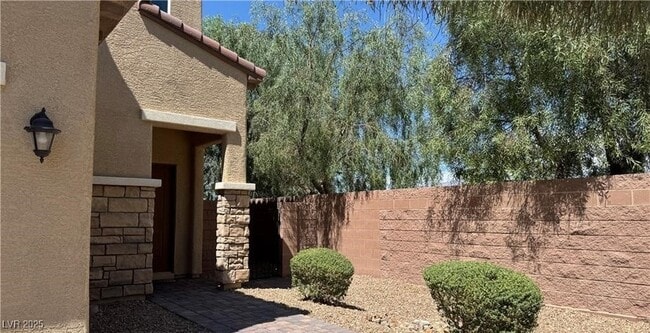 Photo - 6387 Ashland Crst St