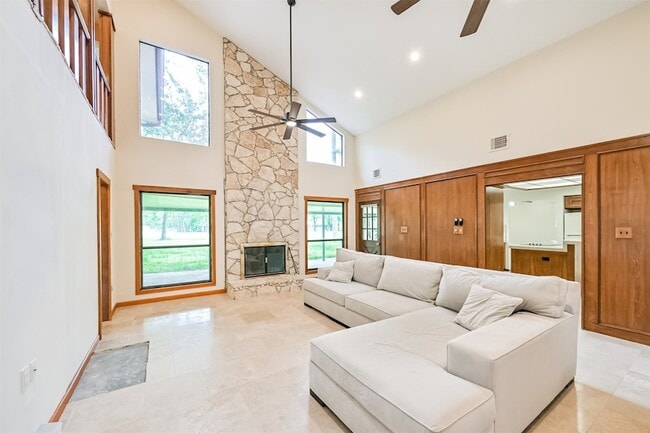 Photo - 16040 Dunes Dr