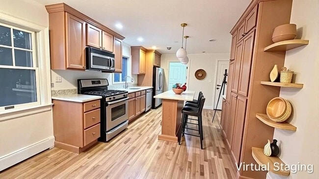 Photo - 121 Sciarappa St Unit 3