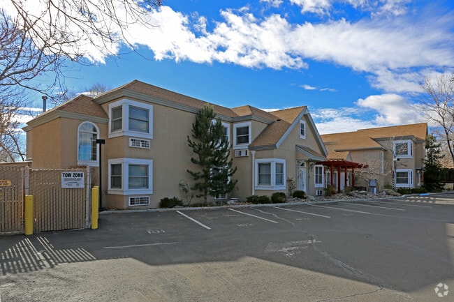 Exterior - Mountain View Apartments