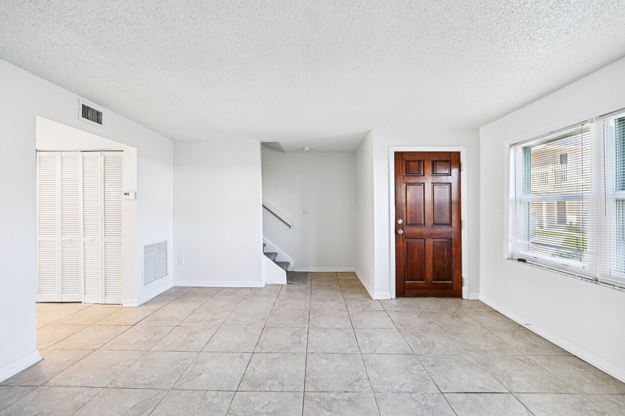 Floor Plan - Townhouse