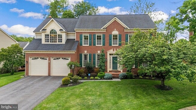 Building Photo - 4 Yellow Plum Ct