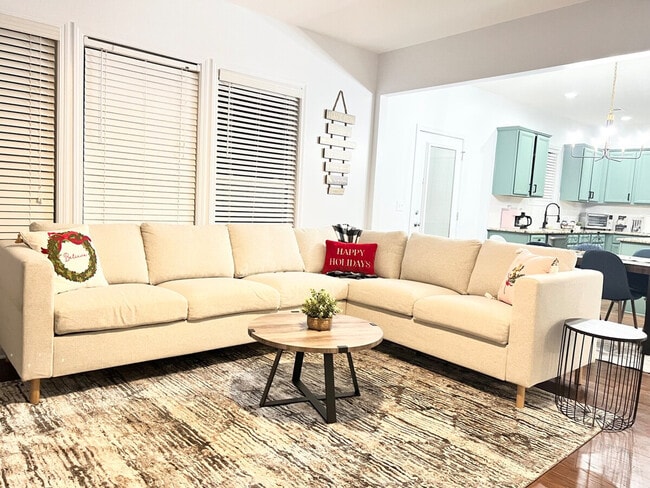 Photo - 6066 Barker Landing NE Unit ID1254400P